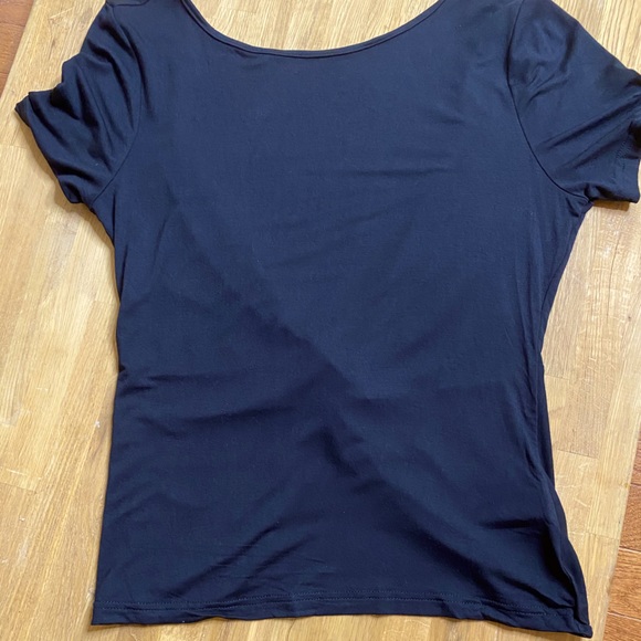 BLACK top with twisted back knot - Picture 3 of 4